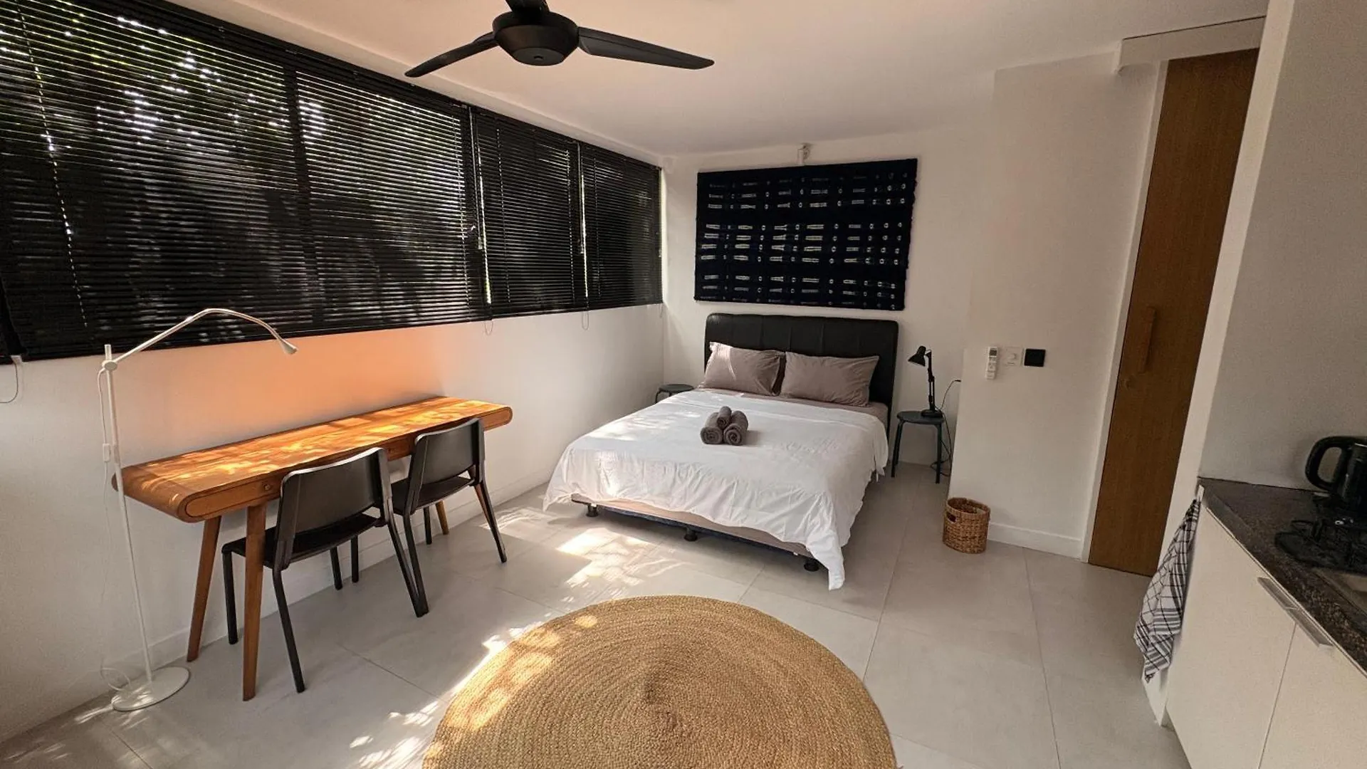 The Drupadi Apartments Studio Gordy Seminyak